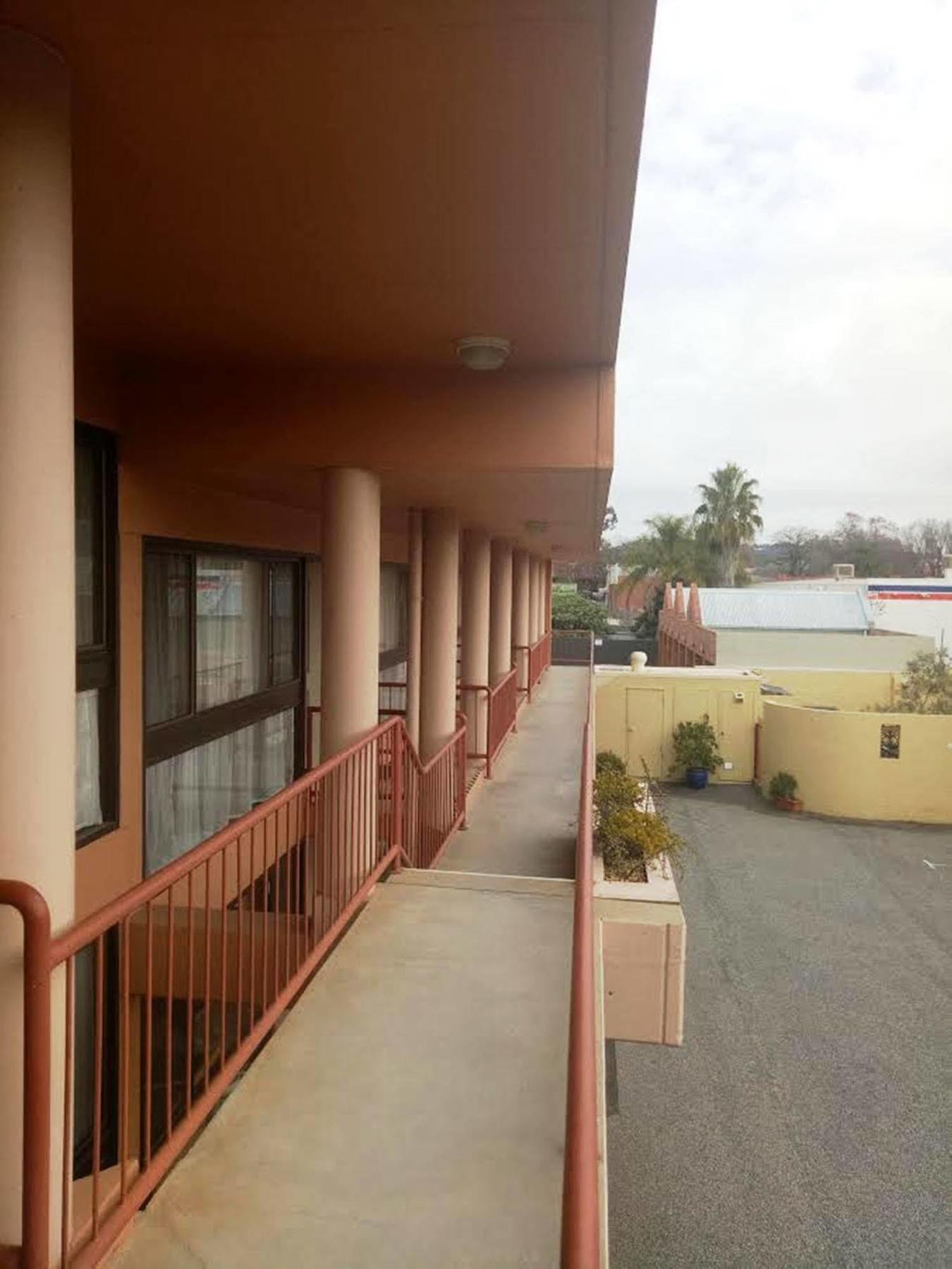 Winsor Park Motor Inn Albury Exteriér fotografie